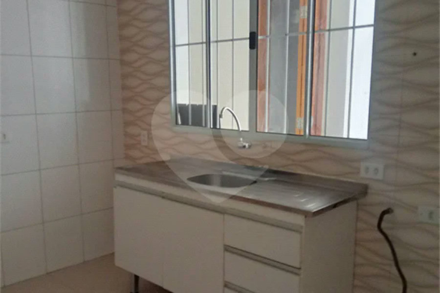 Sobrado à venda com 2 quartos em Tremembé, São Paulo, SP