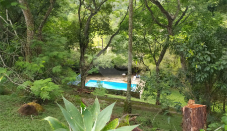 Casa à venda com 2 quartos no condomínio Céu Azul, Mairiporã - SP