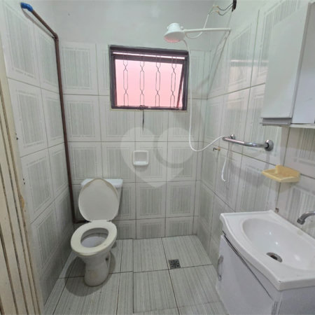 Casa à venda com 3 quartos em Jardim Itália, Itapetininga, SP