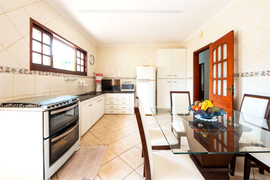Casa Térrea à venda com 4 quartos, sendo 1 suíte, em Jardim Marajoara, São Paulo, SP