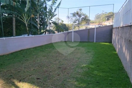 Casa à venda com 4 suítes no condomínio Shambala I, Atibaia - SP