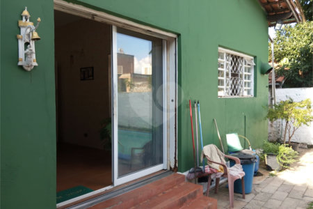 Casa à venda com 2 quartos em Vila Galvão, Guarulhos, SP