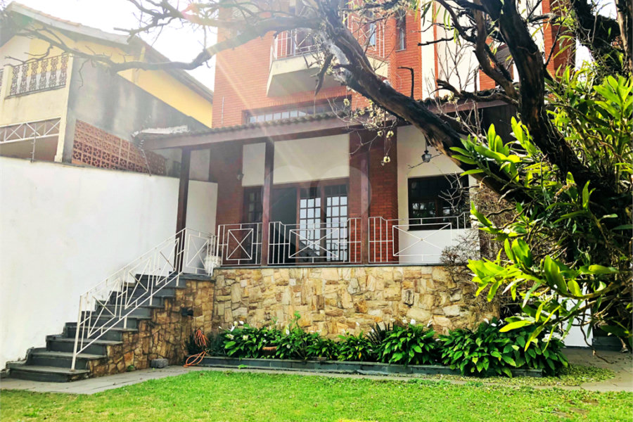 Sobrado à venda com 3 quartos, sendo 2 suítes,  em Mandaqui, São Paulo, SP