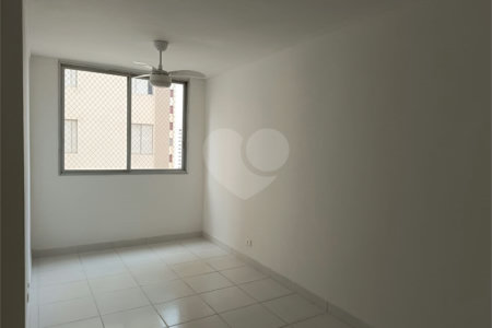 Apartamento à venda com 2 quartos em Vila Pompéia, São Paulo, SP