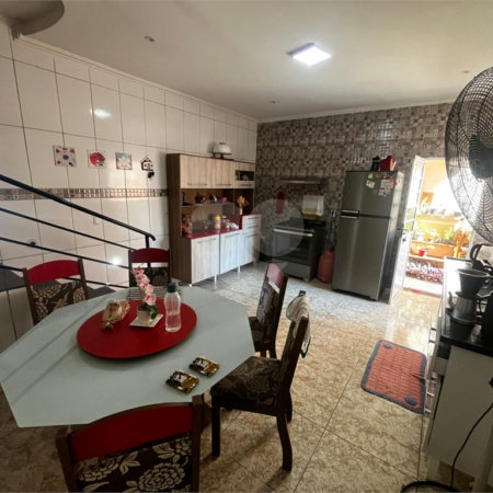 Casa à venda com 3 quartos, sendo 1 suíte,  em Vila Barth, Itapetininga, SP
