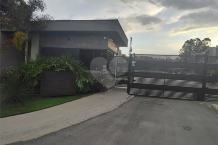 Casa à venda com 2 suítes no condomínio Vue 26, Atibaia - SP