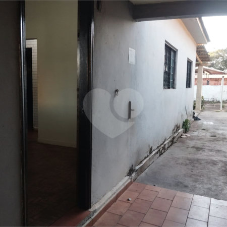 Casa Térrea à venda com 3 quartos, sendo 1 suíte, em Vila Xavier (vila Xavier), Araraquara, SP