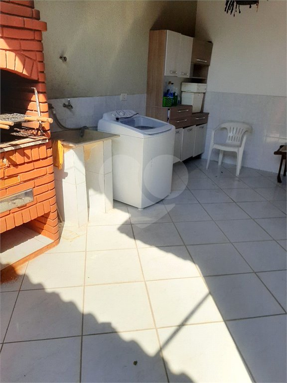 Sobrado à venda com 3 quartos, sendo 1 suíte, em Tremembé, São Paulo, SP