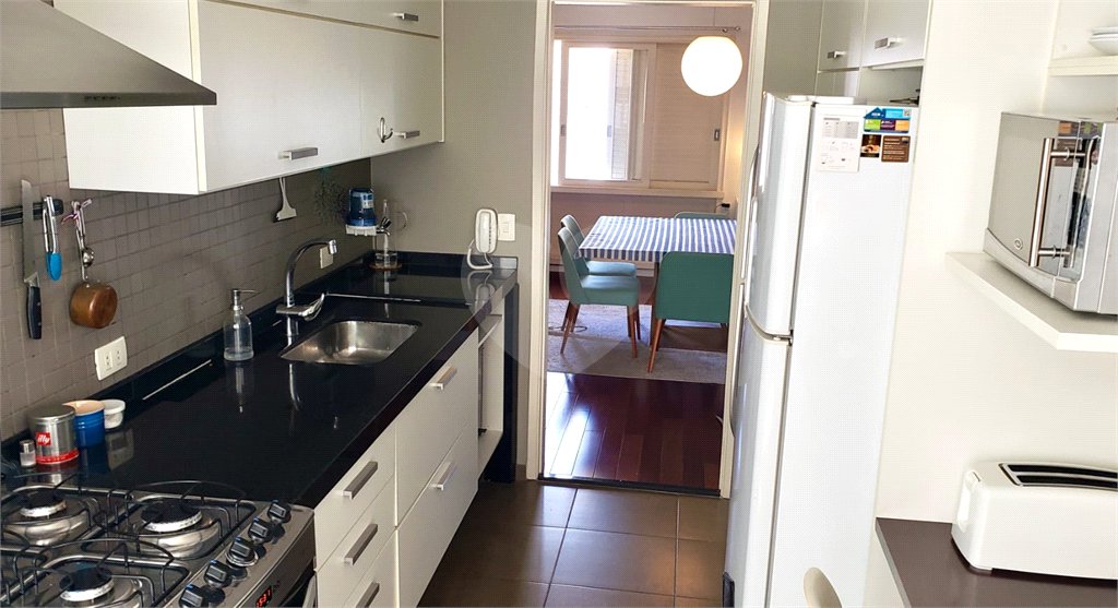 Apartamento à venda com 3 quartos, sendo 1 suíte, em Cidade Monções, São Paulo, SP