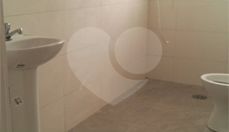 Sobrado à venda com 2 quartos em Vila Mazzei, São Paulo, SP