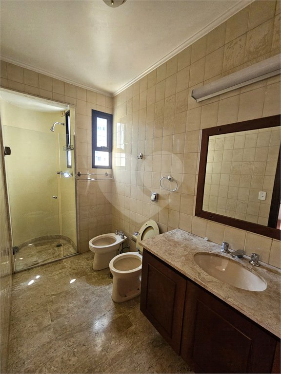 Apartamento à venda com 4 quartos, sendo 2 suítes,  em Jardim Parque Morumbi, São Paulo, SP