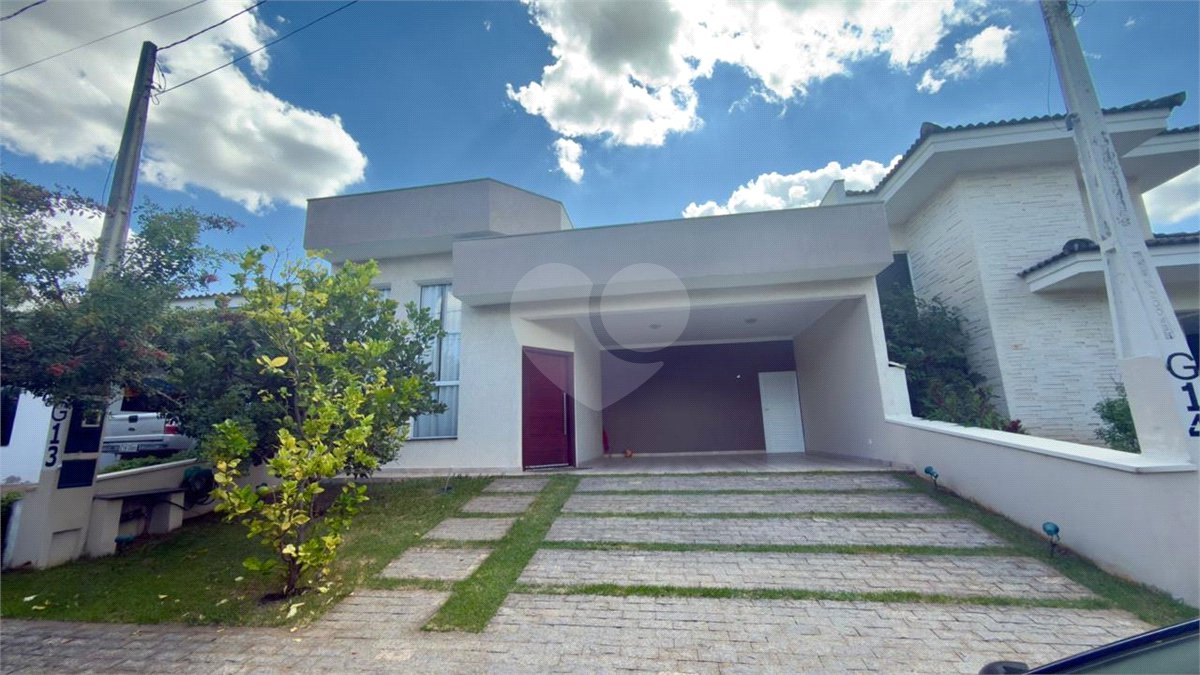 Casa à venda com 4 quartos, sendo 1 suíte,  no condomínio Portobello Sorocaba, Sorocaba - SP