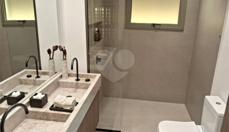 Apartamento à venda com 3 suítes em Moema, São Paulo, SP