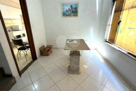 Sobrado à venda com 3 quartos, sendo 1 suíte, em Vila Darli, São Paulo, SP