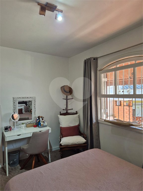 Sobrado à venda com 2 quartos em Vila Gumercindo, São Paulo, SP