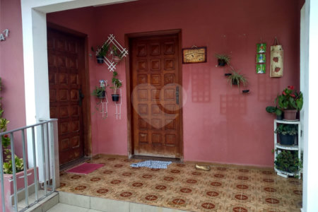 Casa à venda com 5 quartos, sendo 1 suíte, em Vila Fazzeoni, São Paulo, SP