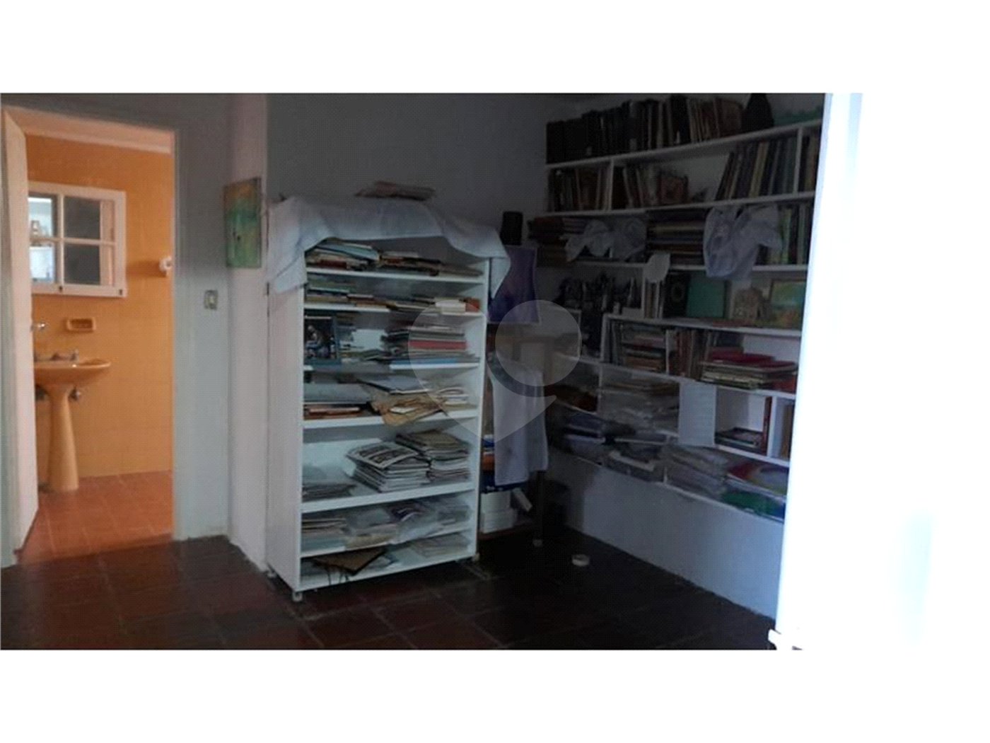 Casa à venda ou para alugar com 5 quartos, sendo 1 suíte, em Vila Romero, São Paulo, SP