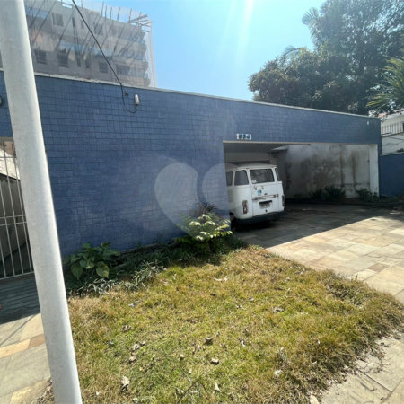 Casa à venda ou para alugar com 3 quartos em Brooklin Paulista, São Paulo, SP
