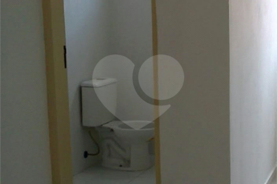 Sobrado à venda com 5 quartos, sendo 2 suítes, em Santana, São Paulo, SP