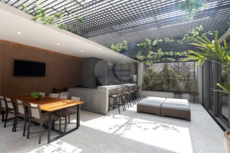 Apartamento à venda com 3 suítes em Campo Belo, São Paulo, SP