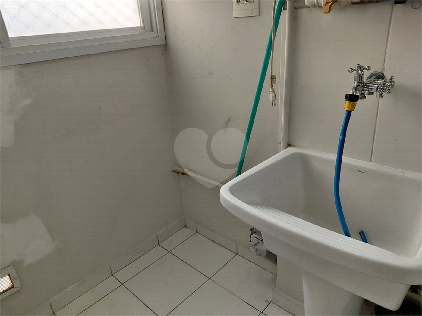 Apartamento à venda com 3 quartos, sendo 1 suíte, em Lapa, São Paulo, SP