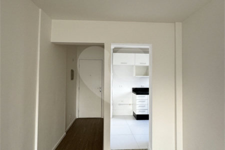 Apartamento à venda ou para alugar com 2 quartos, sendo 1 suíte, em Vila Assunção, Santo André, SP