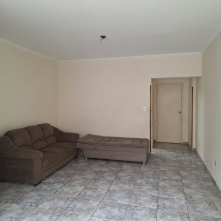 Apartamento Amplo a Apenas 120 Metros da Praia – Localização Privilegiada na Ponta da Praia!