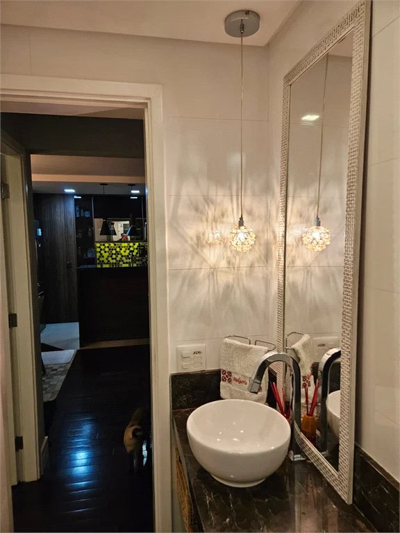 Apartamento à venda com 2 quartos, sendo 1 suíte,  em Vila Andrade, São Paulo, SP