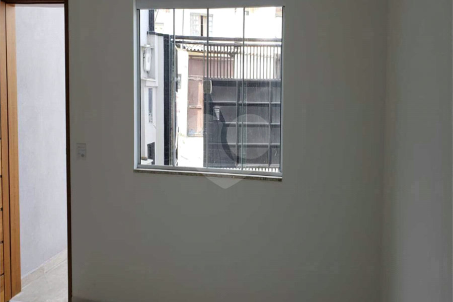 Sobrado à venda com 3 quartos, sendo 1 suíte, em Vila Romero, São Paulo, SP