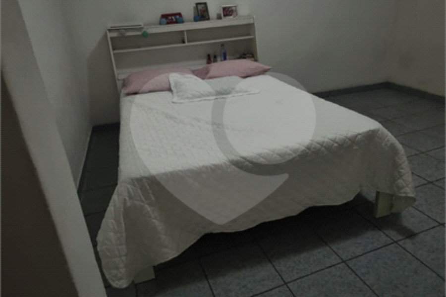 Sobrado à venda com 2 quartos, sendo 1 suíte, em Tremembé, São Paulo, SP