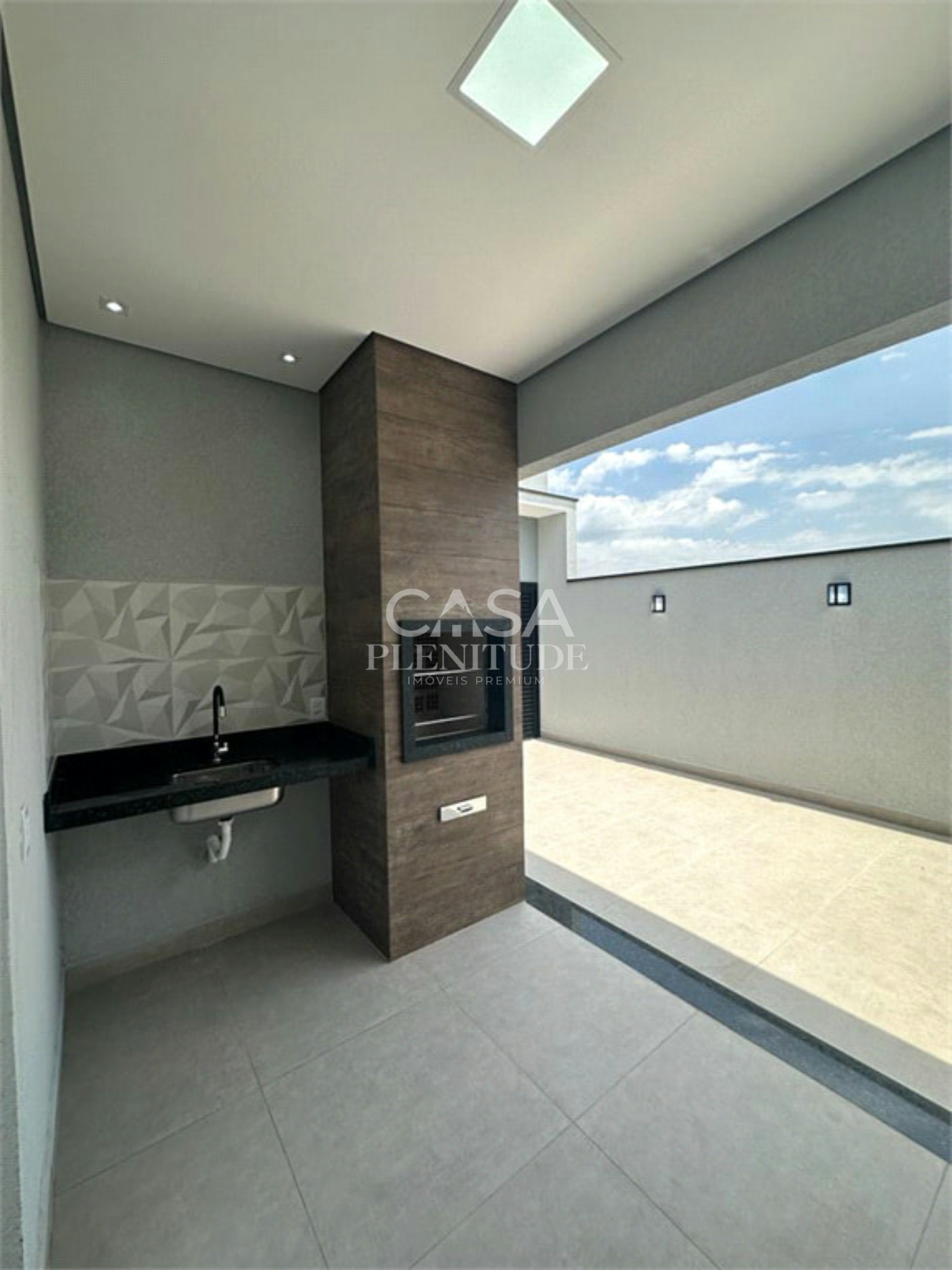Casa em condomínio à venda com 3 quartos, sendo 1 suíte, em Jardim Residencial Villagio Ipanema I, Sorocaba, SP