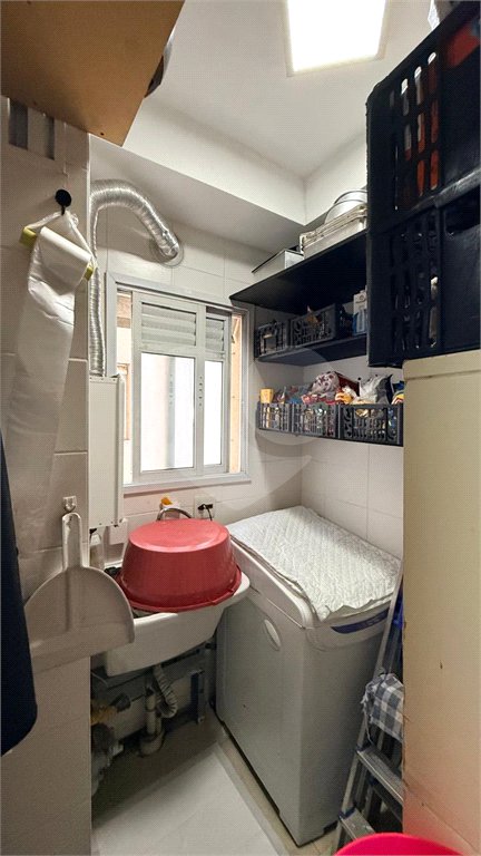 Apartamento à venda com 3 quartos, sendo 1 suíte, em Jardim Tupanci, Barueri, SP