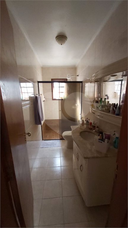 Sobrado à venda com 7 quartos, sendo 2 suítes, em Jardim Marajoara, São Paulo, SP