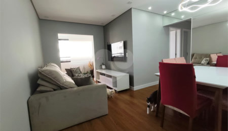 Apartamento à venda com 3 quartos, sendo 1 suíte,  em Vila Monumento, São Paulo, SP