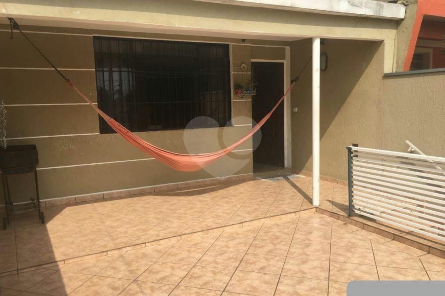 Sobrado à venda com 3 quartos, sendo 1 suíte, em Tremembé, São Paulo, SP