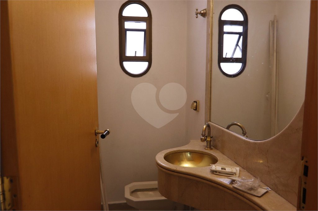 Apartamento à venda com 4 quartos, sendo 2 suítes, em Indianópolis, São Paulo, SP