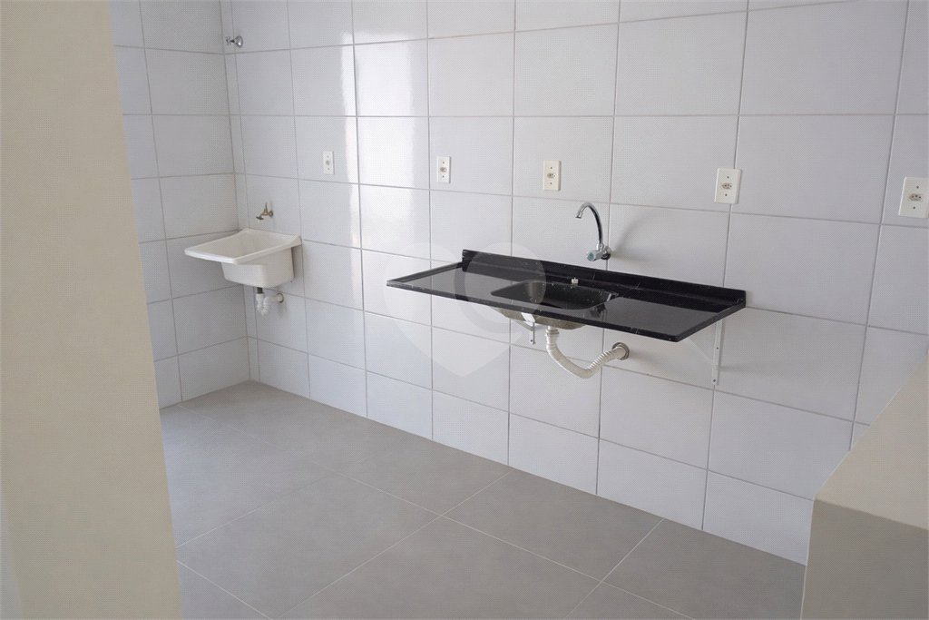 Apartamento à venda com 2 quartos em Lopes de Oliveira, Sorocaba, SP