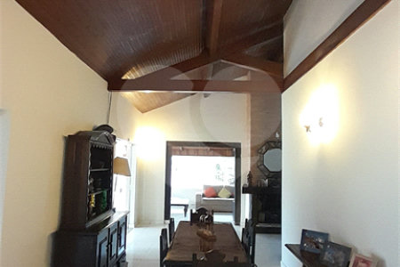 Casa à venda com 3 quartos, sendo 1 suíte,  em Retiro das Fontes, Atibaia, SP