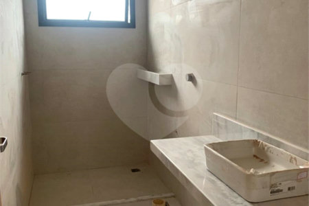 Casa à venda com 3 suítes em Loteamento Loanda, Atibaia, SP