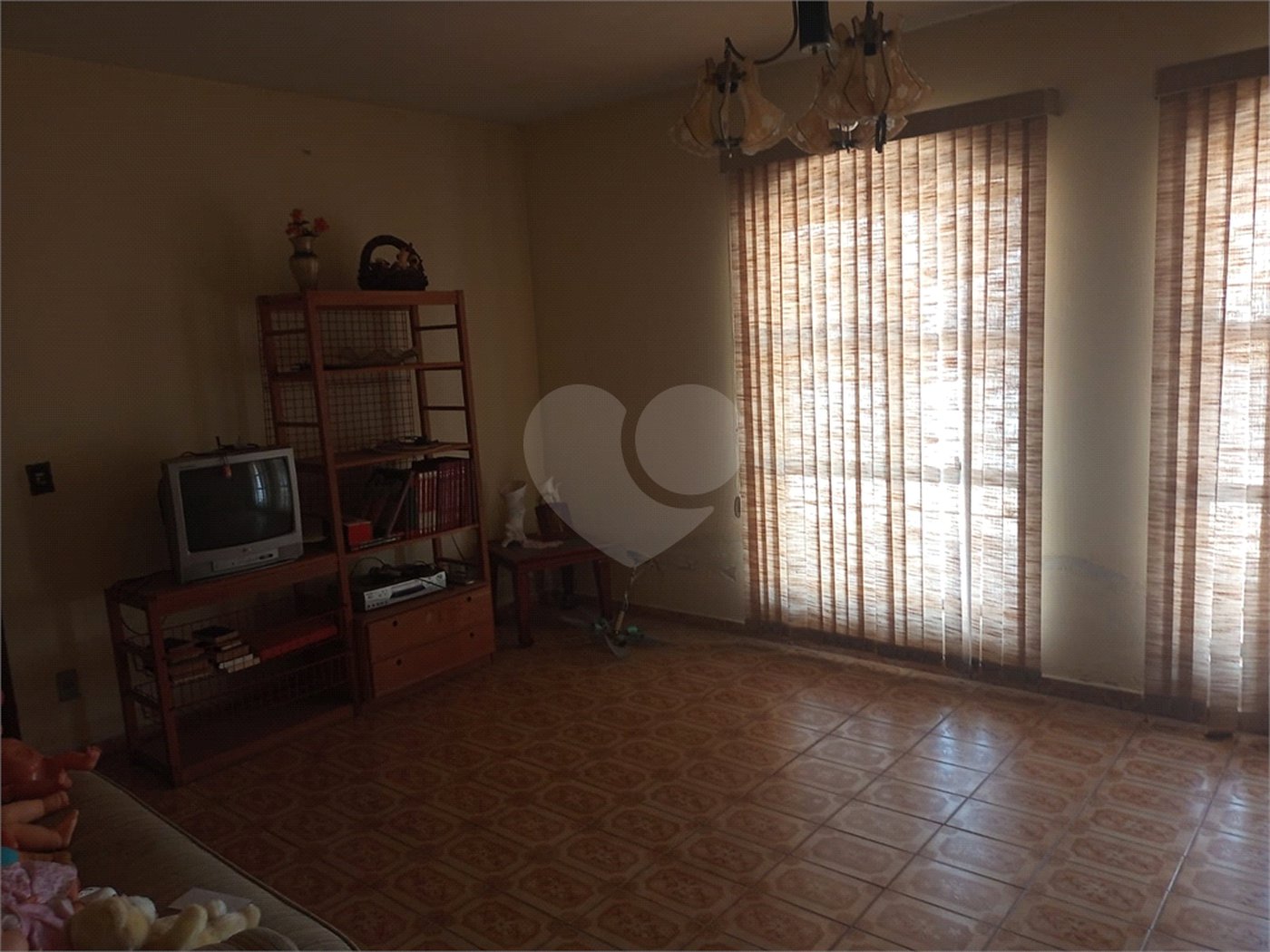 Casa à venda com 3 quartos, sendo 1 suíte,  em Jardim Zulmira, Sorocaba, SP