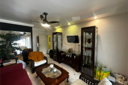 Casa à venda com 6 quartos, sendo 3 suítes, no Centro, Itapetininga, SP
