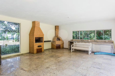 Casa para alugar com 4 suítes no condomínio Chácara Flora, São Paulo - SP