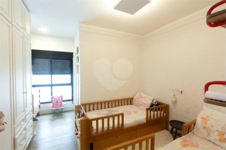 Apartamento à venda com 4 suítes em Vila Nova Conceição, São Paulo, SP