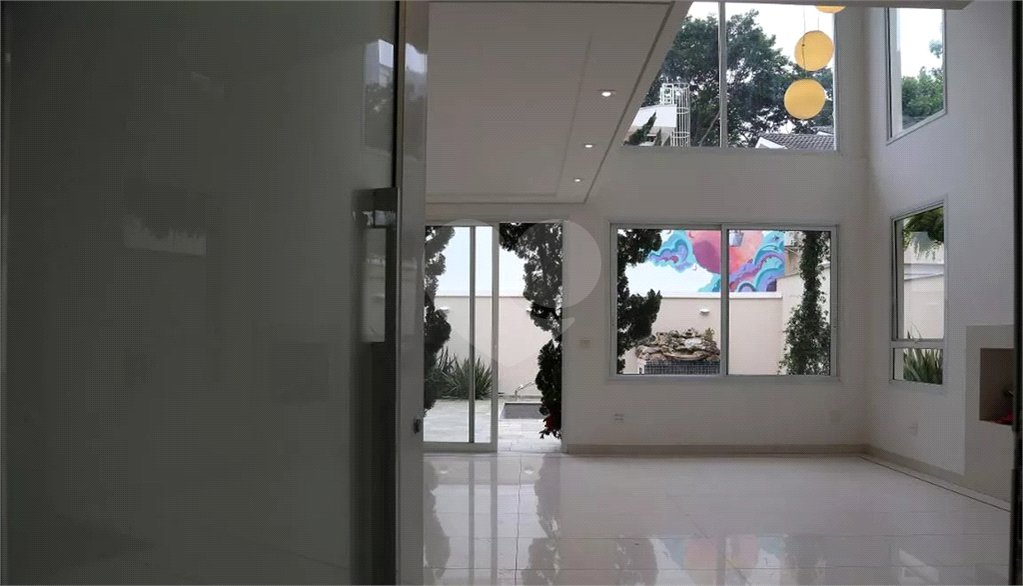 Casa à venda com 4 suítes no condomínio Residencial Morumbi, São Paulo - SP