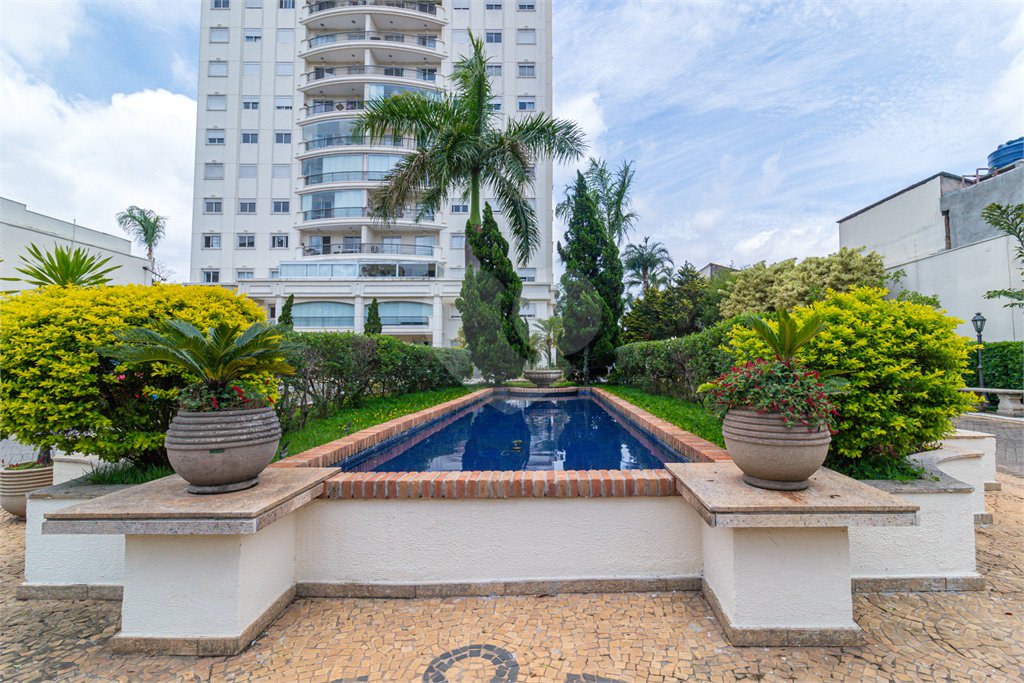 Apartamento à venda ou para alugar com 2 suítes em Vila Cruzeiro, São Paulo, SP