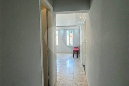 Casa à venda com 4 quartos, sendo 2 suítes, em Jardim Bela Vista, Guarulhos, SP