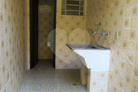 Sobrado à venda com 2 quartos em Vila Nova Mazzei, São Paulo, SP