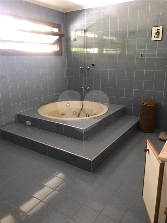 Casa à venda com 6 quartos, sendo 5 suítes, em Roseira, Mairiporã, SP