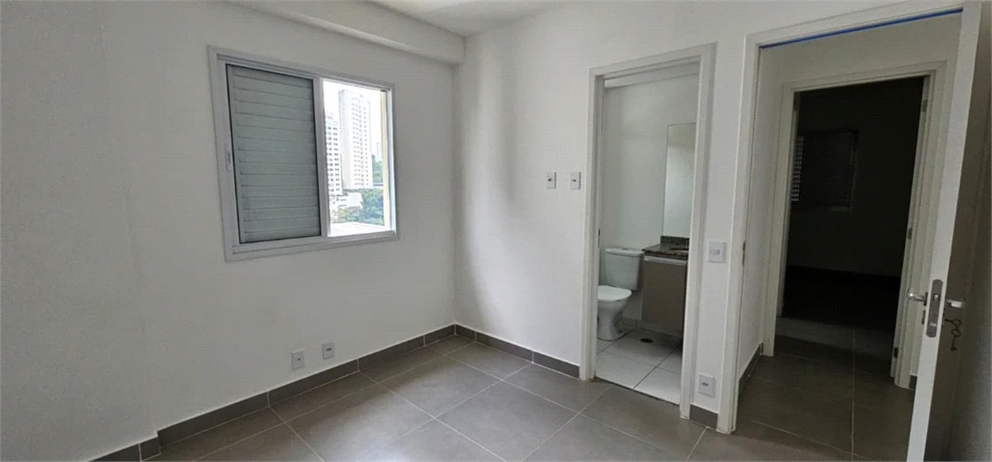 Apartamento para alugar com 2 suítes em Jardim Ampliação, São Paulo, SP