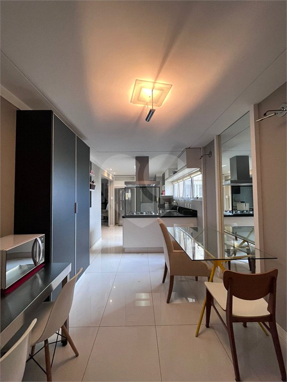 Apartamento à venda com 4 suítes em Jardim Morumbi, São Paulo, SP